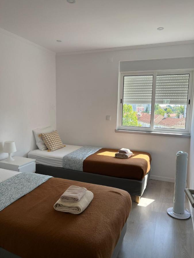 Room Near The Airport Lisabona Exterior foto